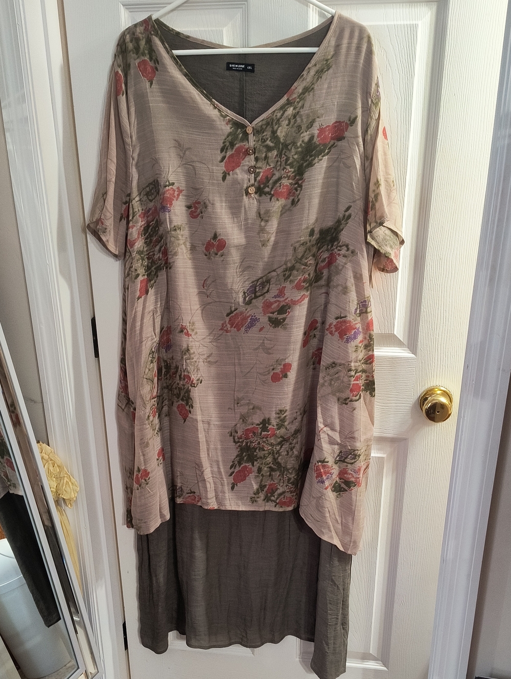 SHEIN Beige Floral V-Neck Tunic with Coral & Green Accents